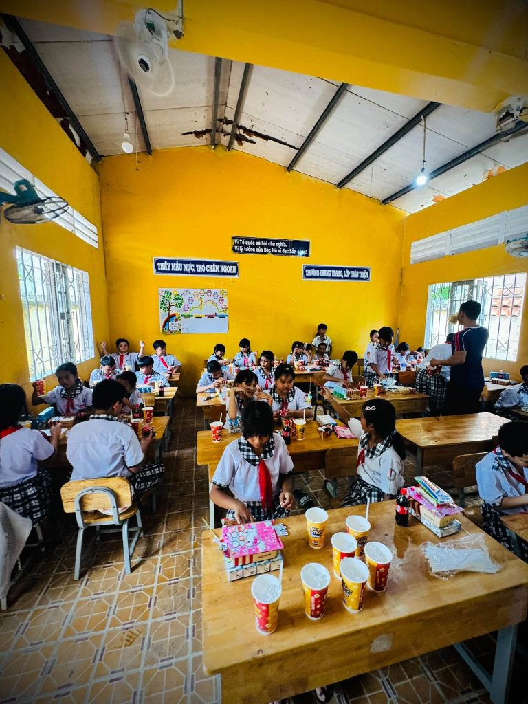 Sài Gòn Chợ Lạc Xoong trao 100 phần quà Trung Thu tại Sóc Trăng 21 826629667 1468083045368094 3686565124551960084 n